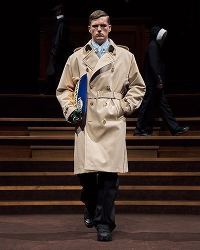 Burberry-Autumn_Winter-2022-Menswear-Collection—Look-4_001